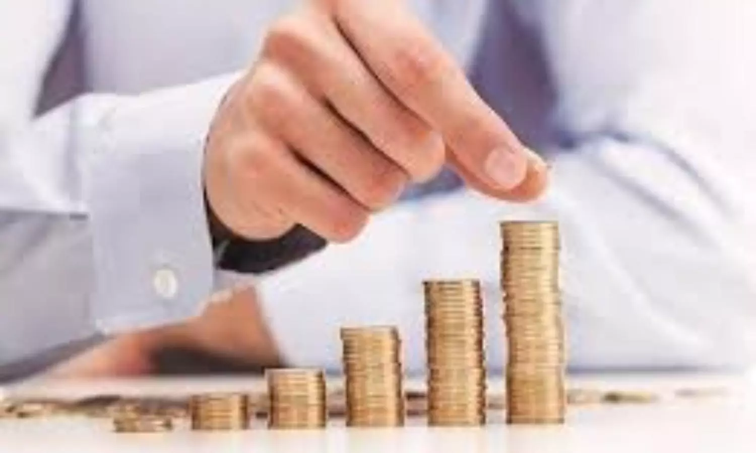 Small savings interest rates retained for next quarter: Fin Ministry