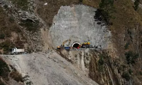 KP Oli switches on Nepals largest hydropower project