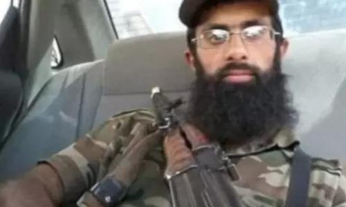 Top Hizbul commander killed in encounter with security force in Kashmir
