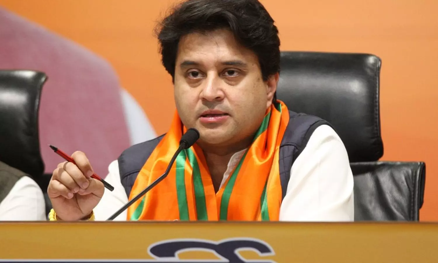 Jyotiraditya Scindia appointed to piloting Aviation Ministry