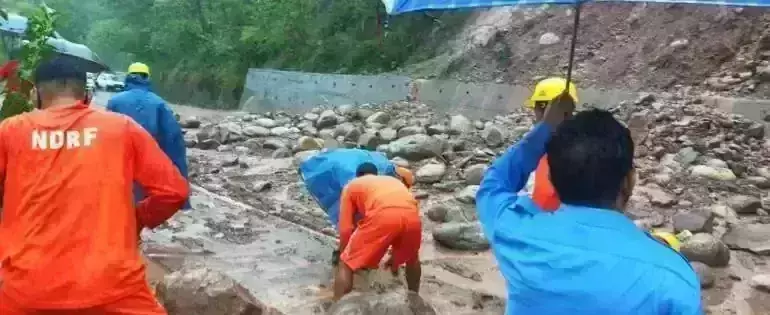 Himachal flash floods: 5 rescued, 9 persons missing presumed dead