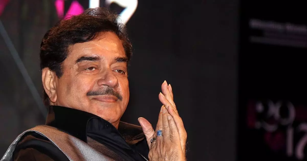 Shatrughan Sinha tipped to join Trinamool