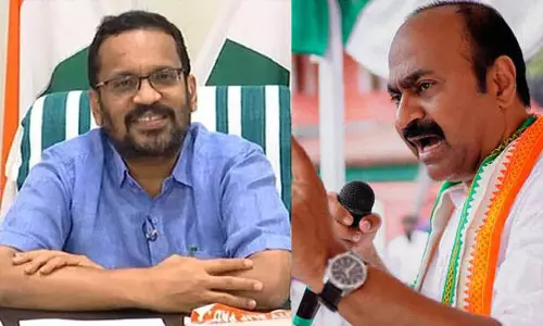 Congress slams Pinarayi govt for taking vindictive action against revenue official