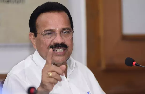 Sadananda Gowda rules out leadership change in Karnataka BJP