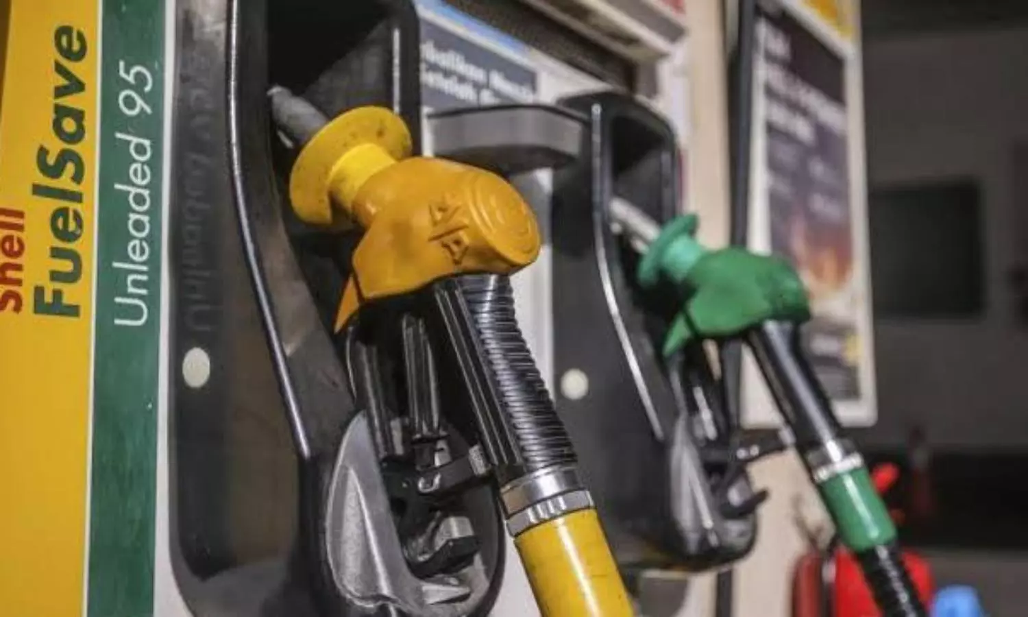 No effect of international crude falling on Indian petrol, diesel prices