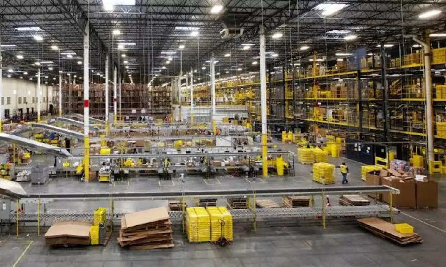 Amazon opens probe into harassment, discrimination allegations at its cloud computing unit