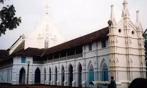 Kerala Catholic diocese offers financial aid to families with 5 or more kids