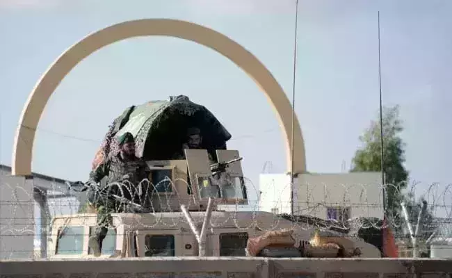 Flights from Kandahar Airport cancelled after Taliban hit runways