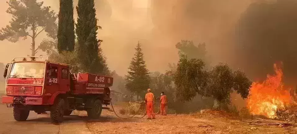 Turkey wildfires: death toll rises to 8