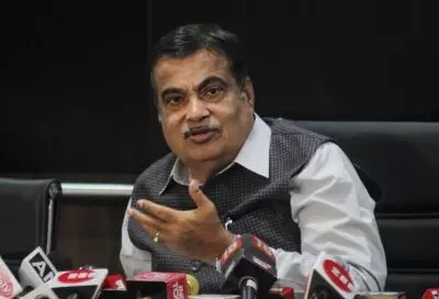 Gadkari emphasises on roll-out of Flex-Fuel Vehicles within a year