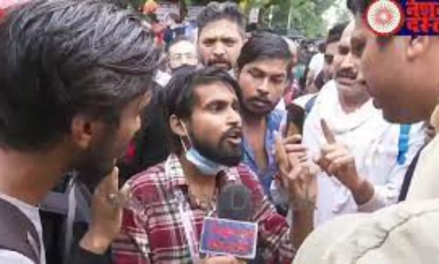Journalist forced to chant Jai Shri Ram at Jantar Mantar rally, Cornered upon refusal