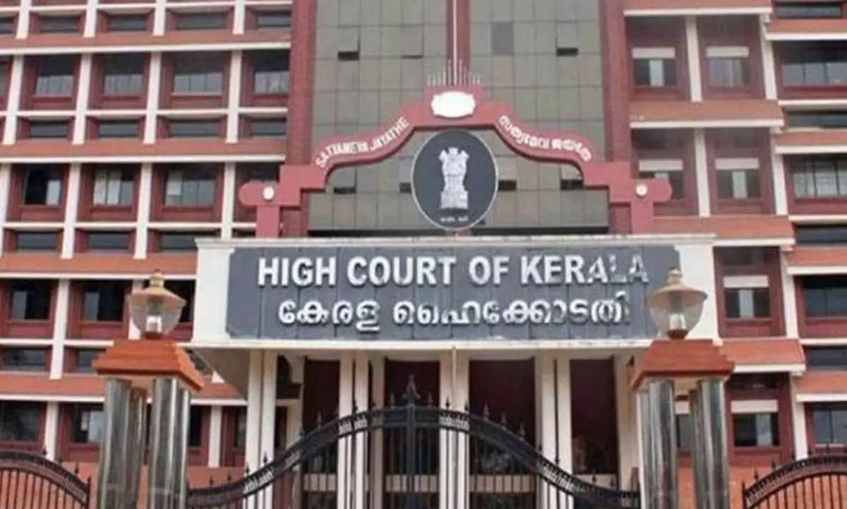 ISRO spy case: Kerala HC grants anticipatory bail for Gujarat ex-DGP and  3 others