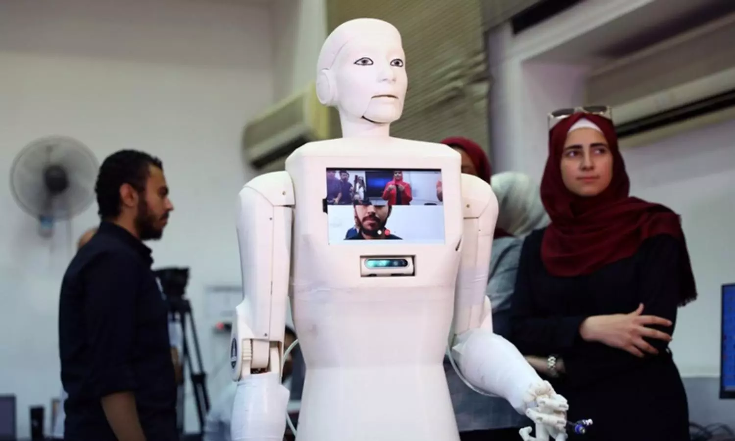 Arabic Robotic nurse is in the making in Egypt