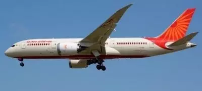 129, including Indian embassy employees, land at Delhi from Kabul