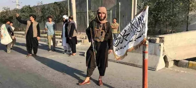 US soldiers kill 2 armed men at Kabul airport: Pentagon