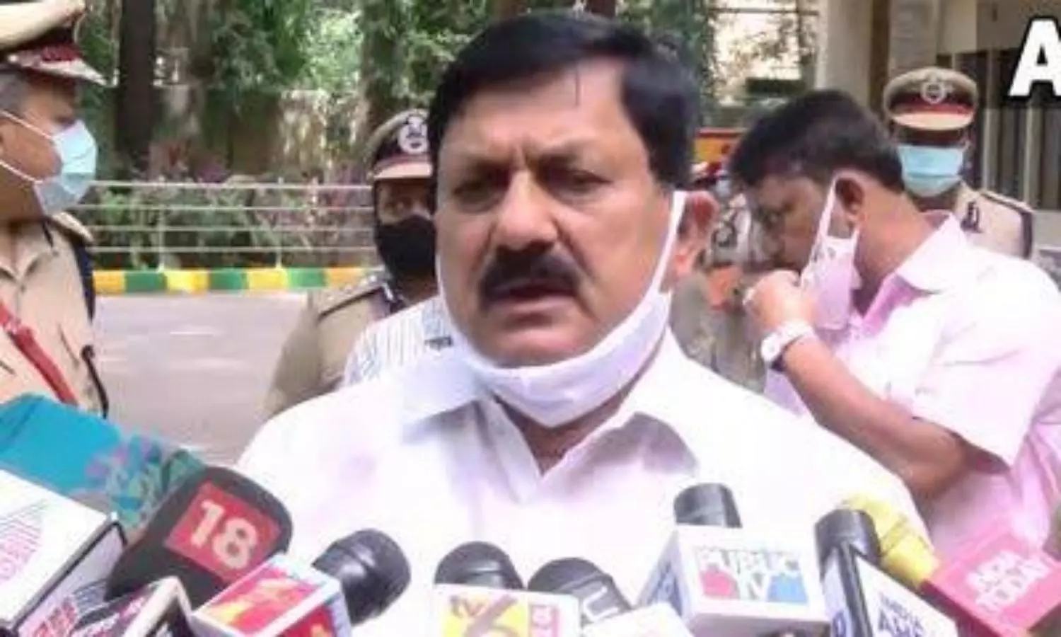 Karnataka Home Minister withdraws loose remarks on Mysuru rape case