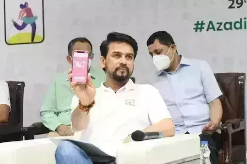 Sports Minister Anurag Thakur launches Fit India Mobile App on National Sports Day