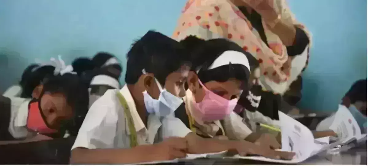 Centre tells states to continue analysing Covid situation as schools reopen