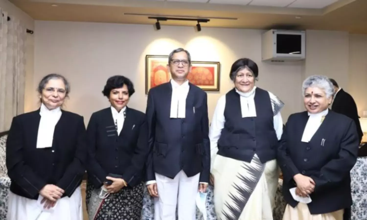 Legal profession is yet to welcome women into its fold: CJI