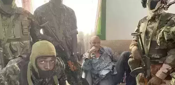 Guinea coup attempt: Soldiers claim to seize power, President Alpha Condé arrested