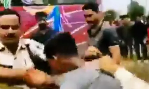 16-year-old Hindu boy assaulted by mob who mistook him for Muslim