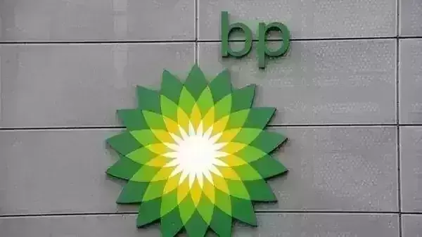 Jio-bp ties up with BluSmart for EV charging infra