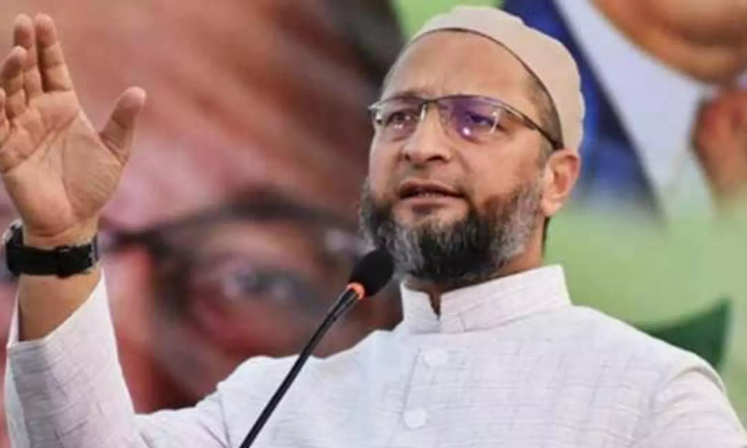 Owaisi speaks on mosque demolition in UP, booked for inflammatory speech