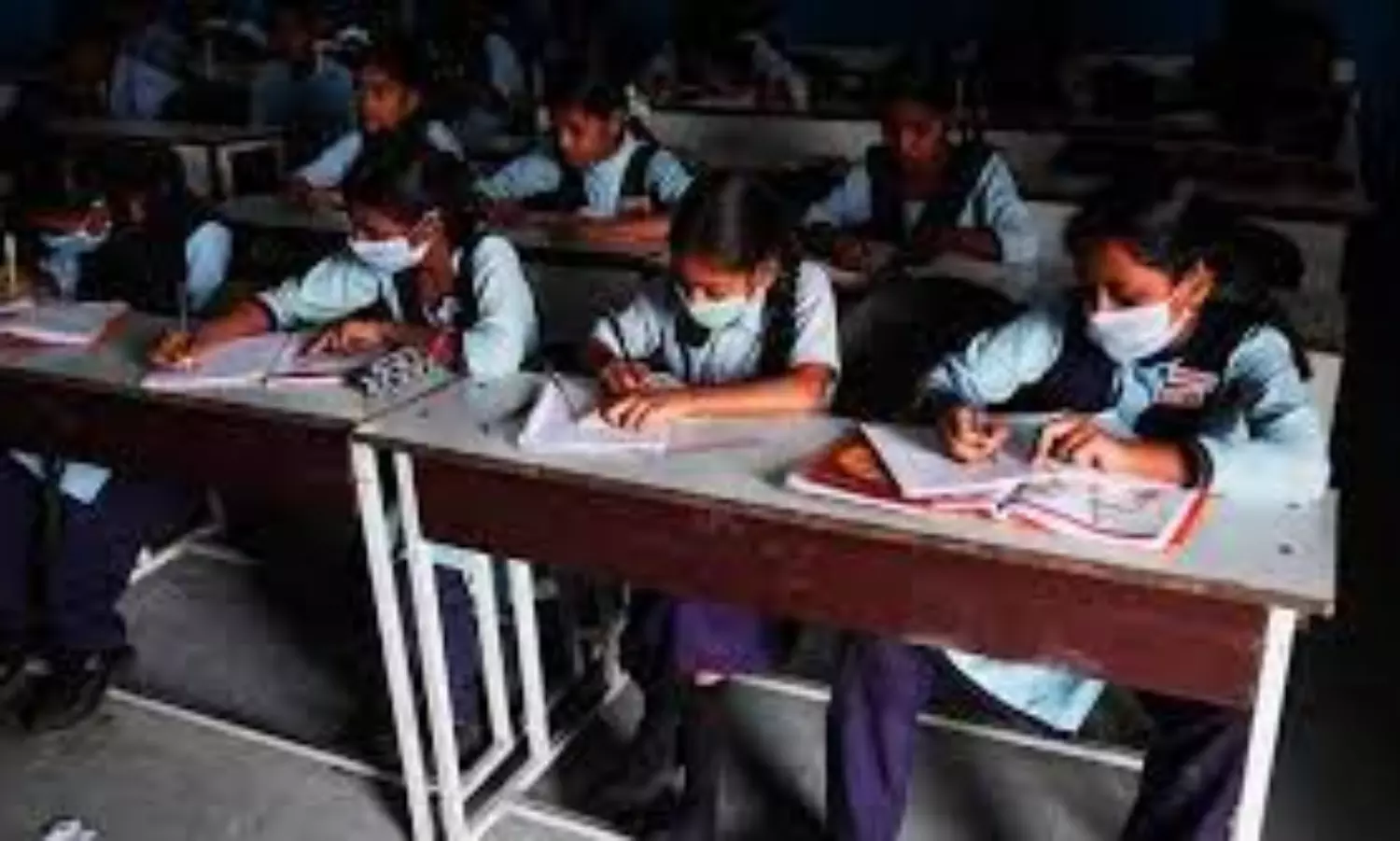 Kerala ponders resuming offline classes after COVID closures