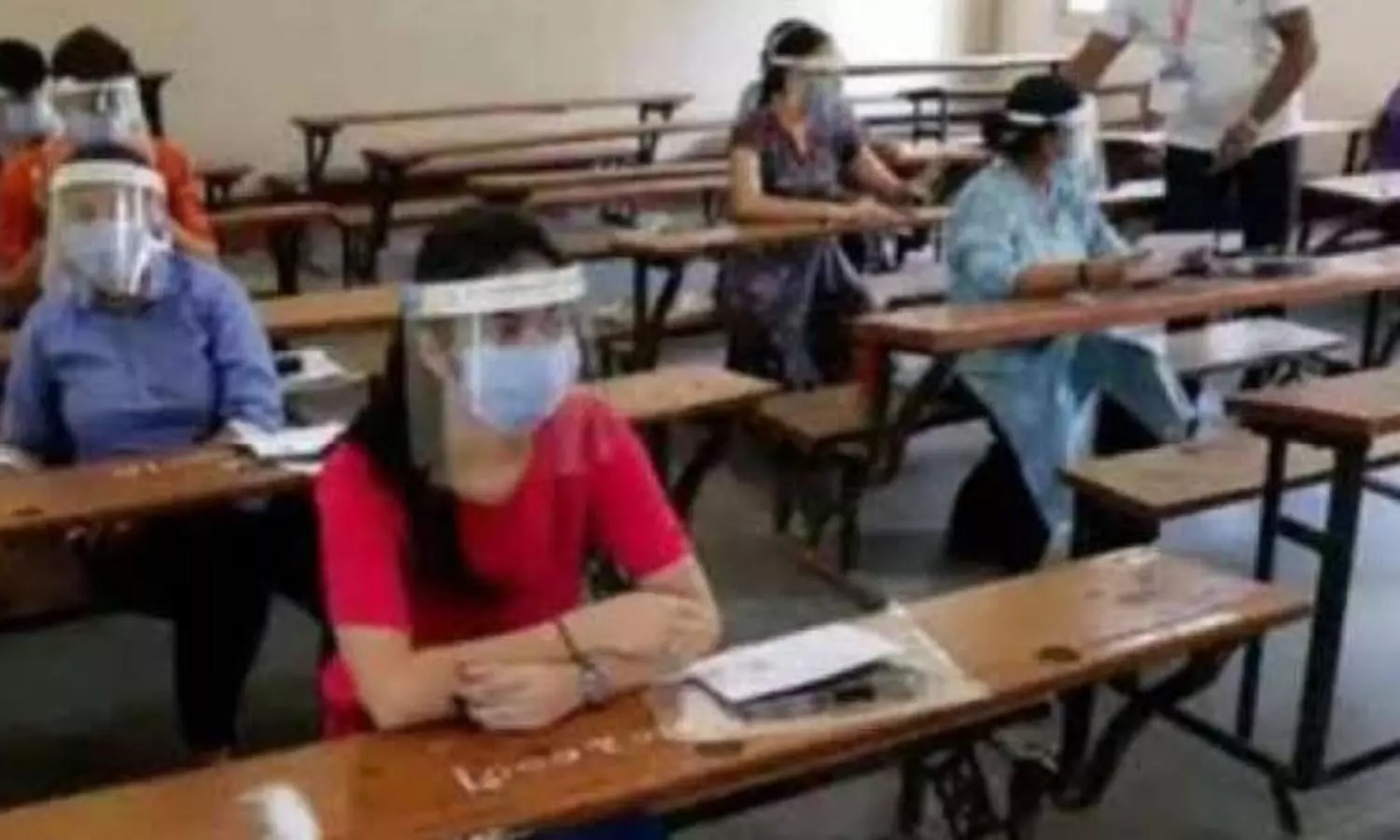 Over 1.6 lakh candidates appeared for NEET at over 3,800 centres across India