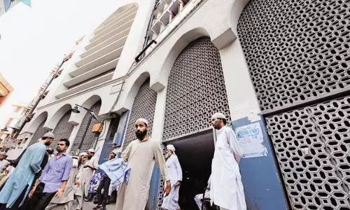 Nizamuddin Markaz: Wakf  Board to reply to Delhi HC on plea for its reopening