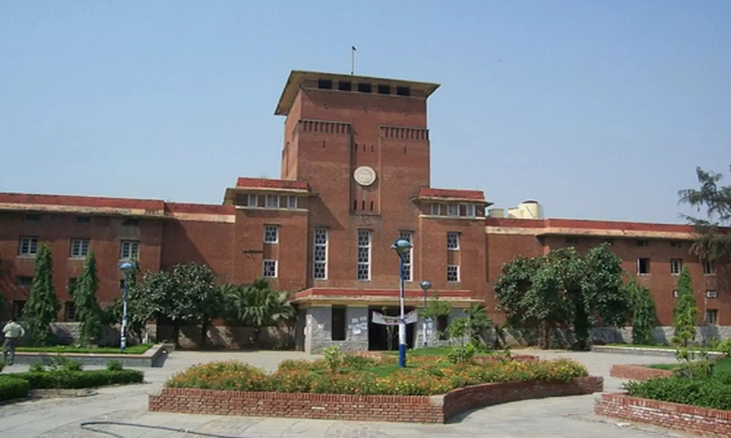 DU faculties demand UGC to take control of all 12 Delhi govt-funded colleges