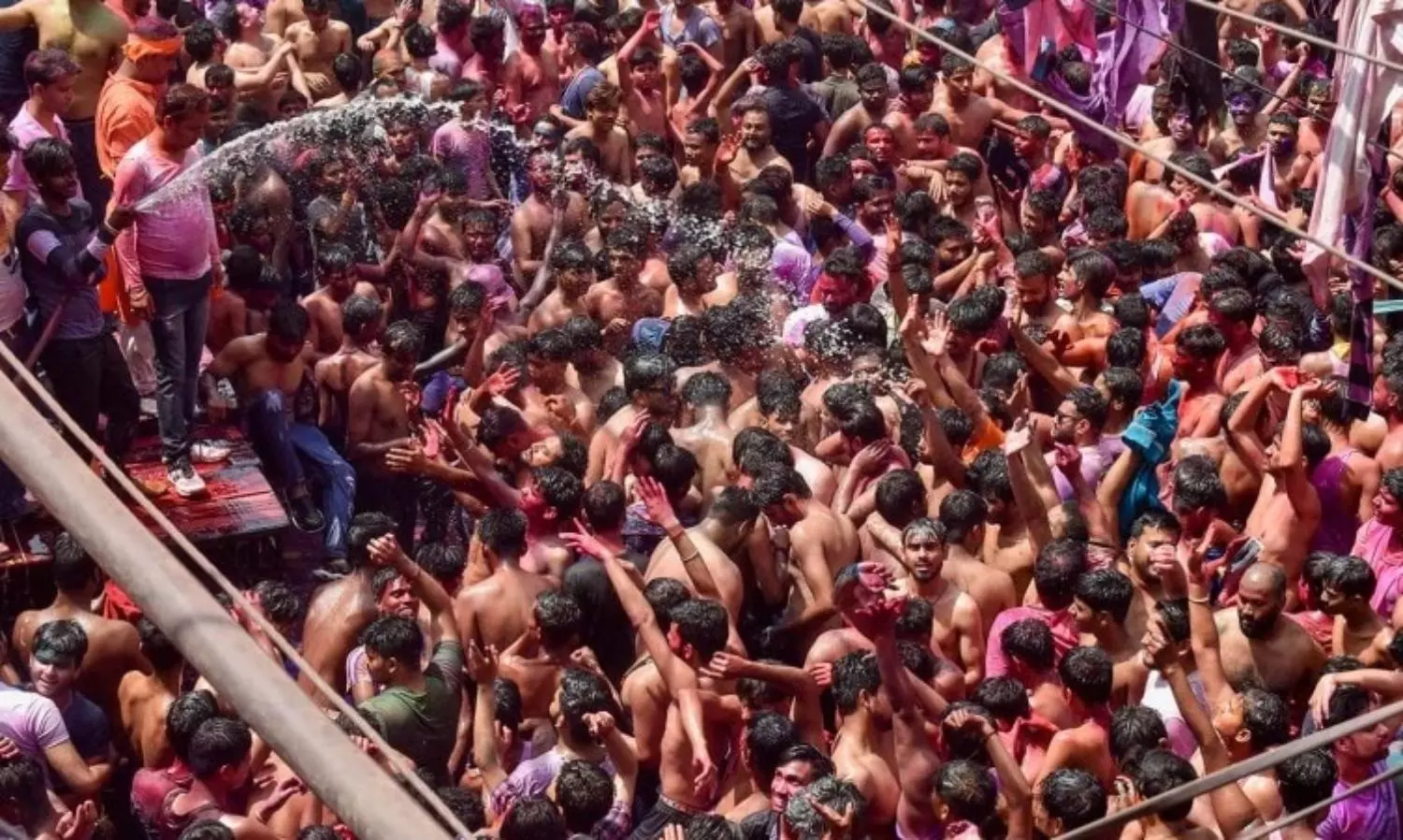 Centre issues SOP to curb spread of Covid-19 during festival season