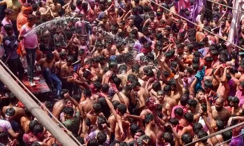 Centre issues SOP to curb spread of Covid-19 during festival season