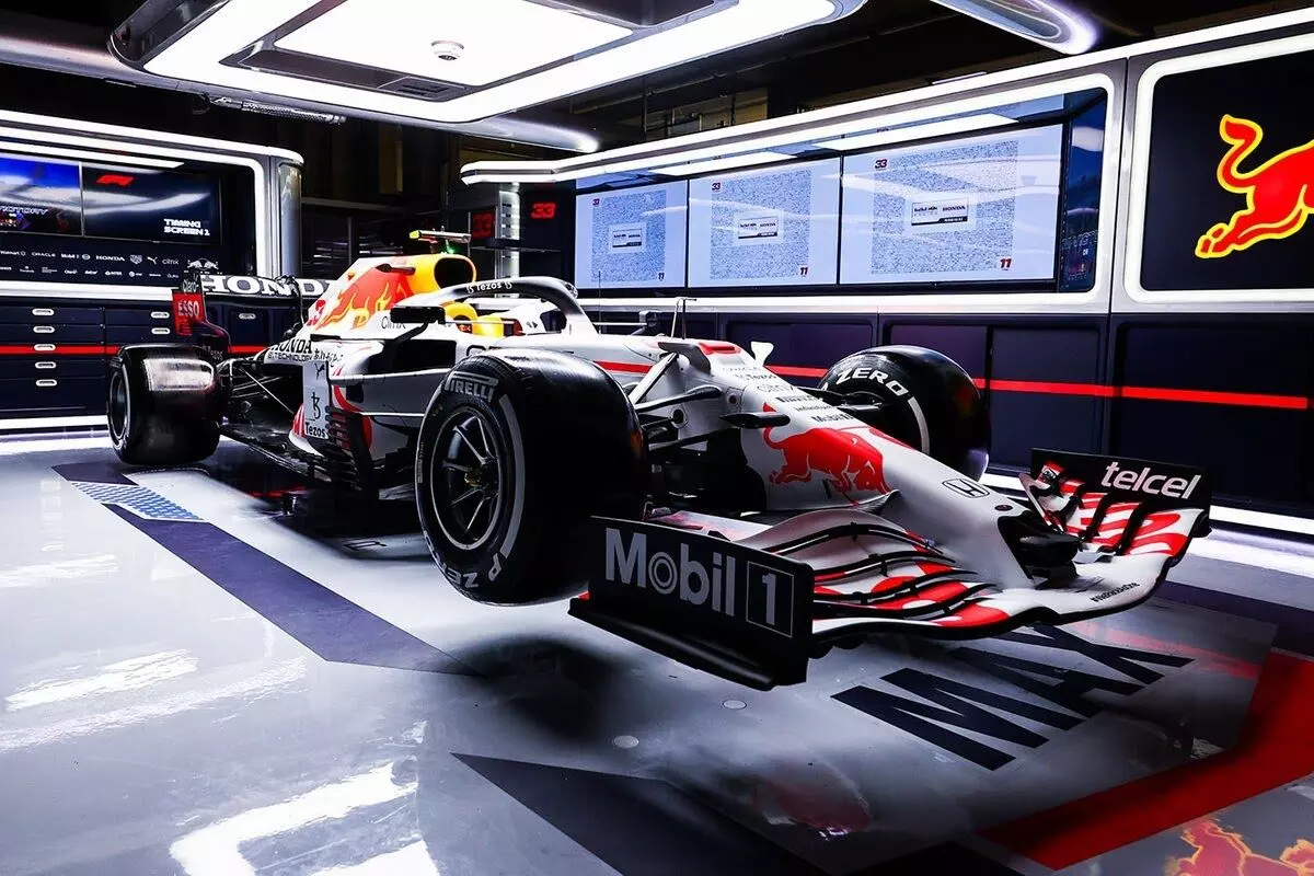 Red Bull unveils new all-white design for Honda farewell at Turkish GP
