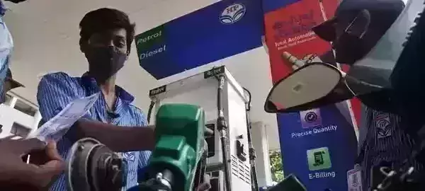 Petrol, diesel prices rise for seventh day in a row