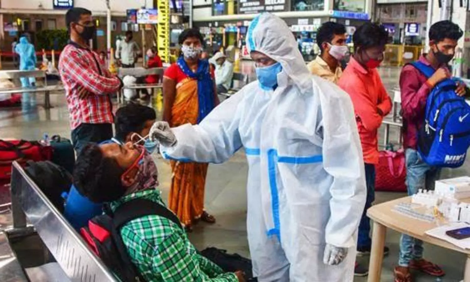 India sees lowest daily Covid-19 cases, since early March