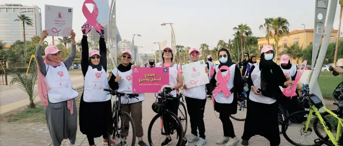 Saudi businesses think pink to highlight breast cancer risks in women, men