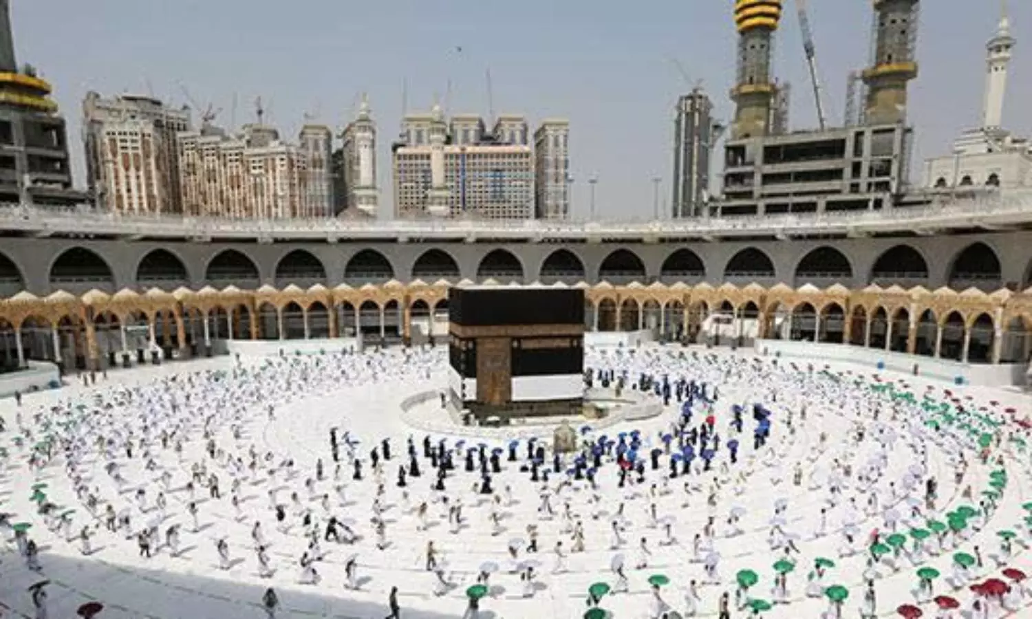 Saudi eases COVID rules, Makkah, Madinah to return to full capacity