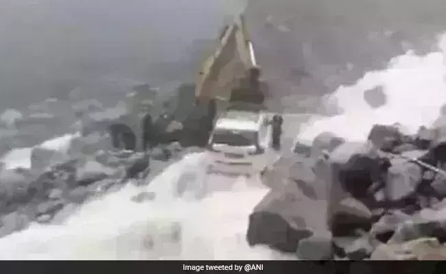 Rains batter Uttarakhand as casualties raise to 42