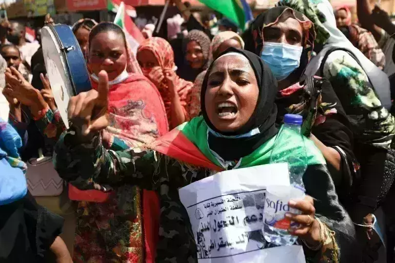 Protests erupt in Sudan between military and government supporters