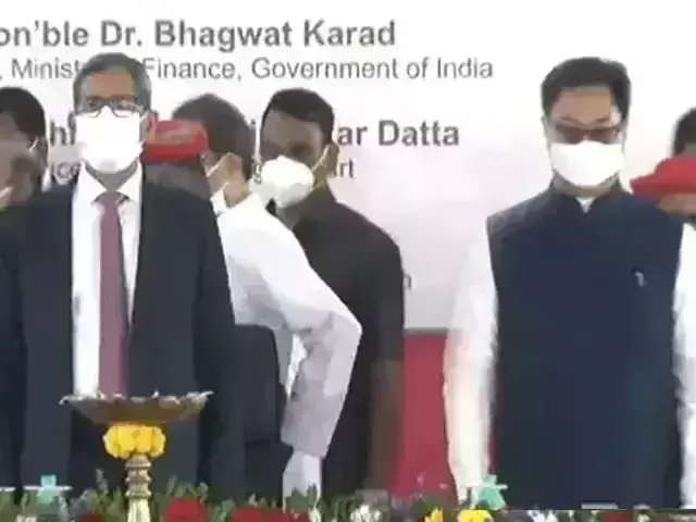 CJI Ramana raises concerns over judicial infrastructure before Law Minister CJI Ramana raises concerns over judicial infrastructure before Law Minister