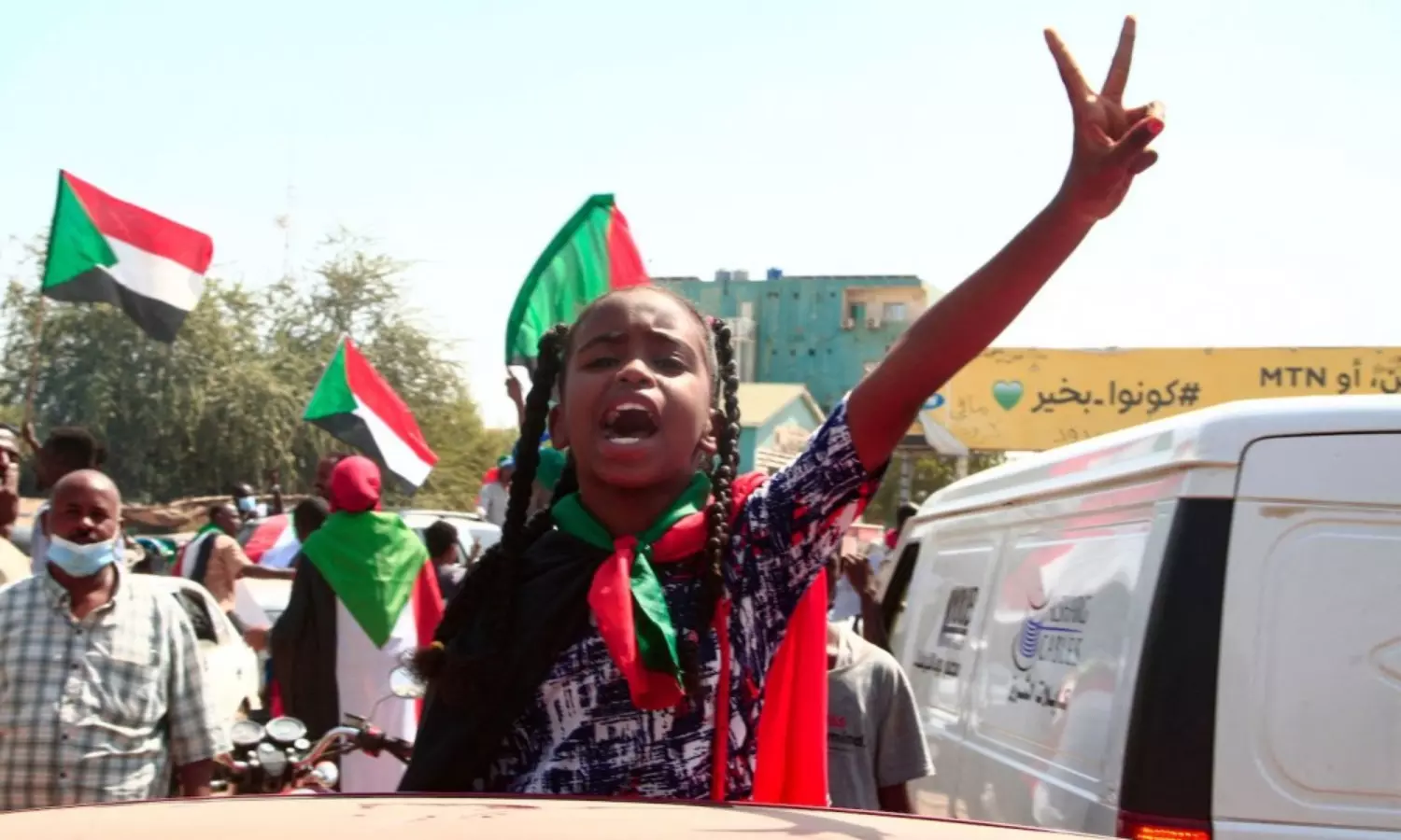 Sudanese police fire tear gas at protestors