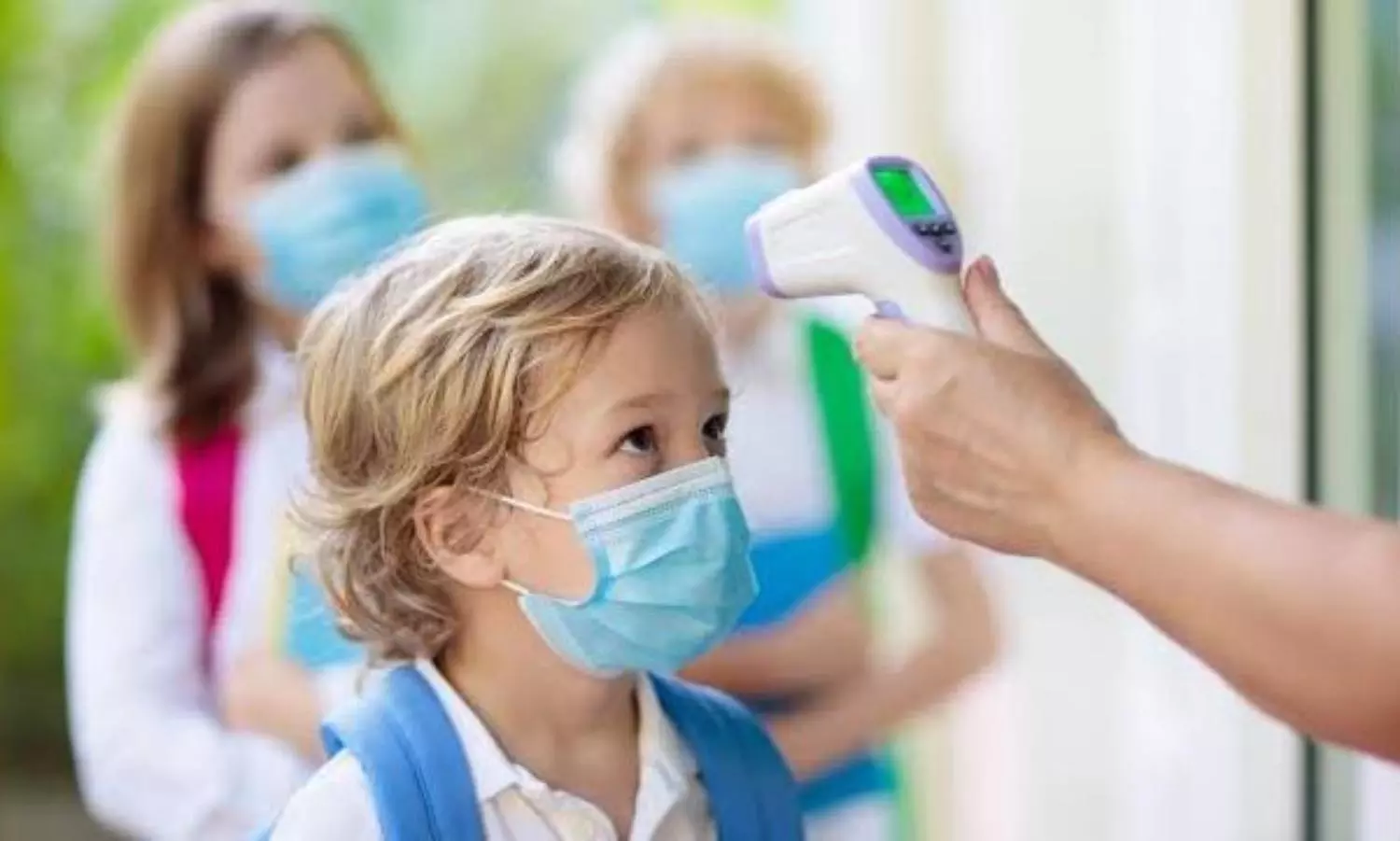 FDA advisors to rule on Pfizer vax in younger children