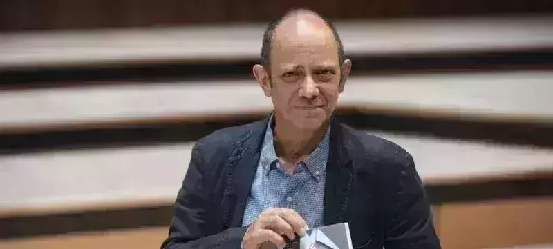 The Promise by South African author Damon Galgut gets Booker Prize