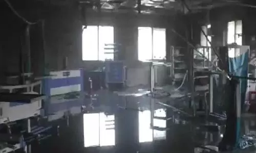 10 Covid patients killed in fire at ICU of Maharashtra hospital