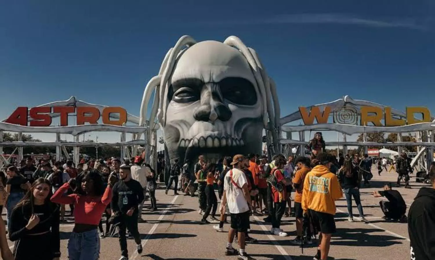 Criminal probe launched into stampede at Texas festival that killed 8