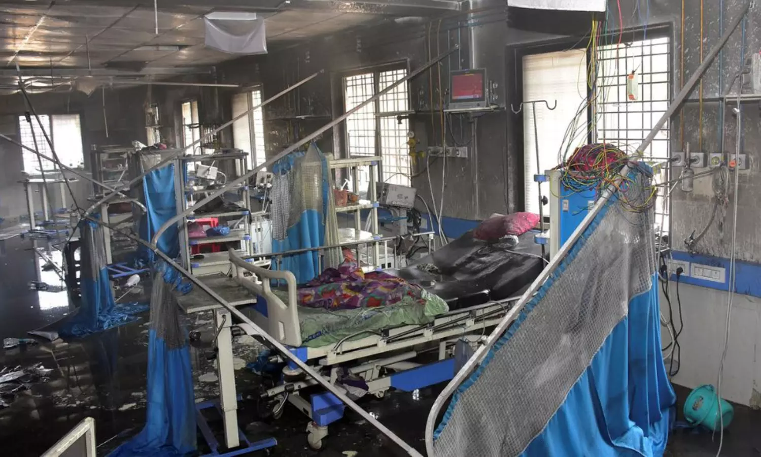 Maharashtra hospital fire kills 11 COVID patients, ICU engulfed in smoke