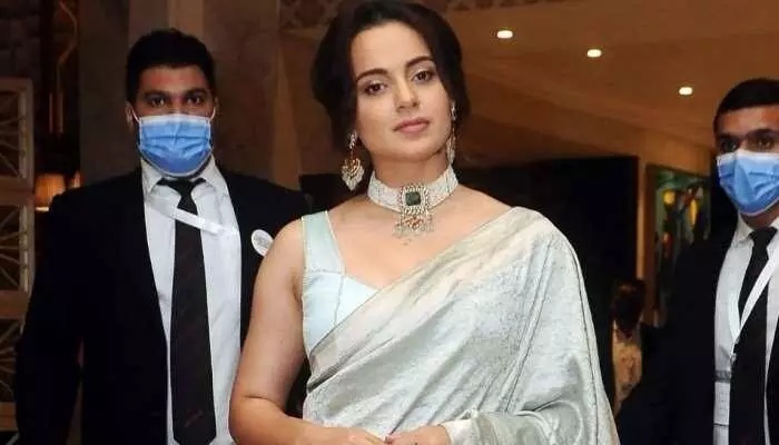 Kangana offers to return Padma Shree if got an answer to her question