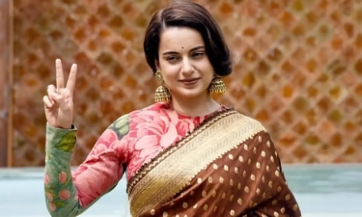 Maharashtra Congress to file criminal case against Kangana Ranaut over Gandhi comments