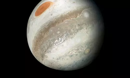 Exoplanet bigger than Jupiter identified 725 light-years away